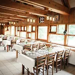 乐雅杜马斯酒店 招待所 *